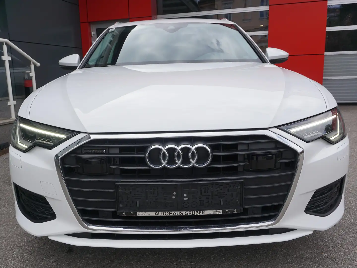 Audi A6 40 TDI quattro mit Standheizung Weiß - 2