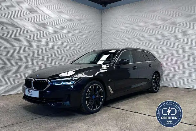 BMW 520 e*PHEV*CARPLAY*CAMERA*TOURING*LAGE BIV!*