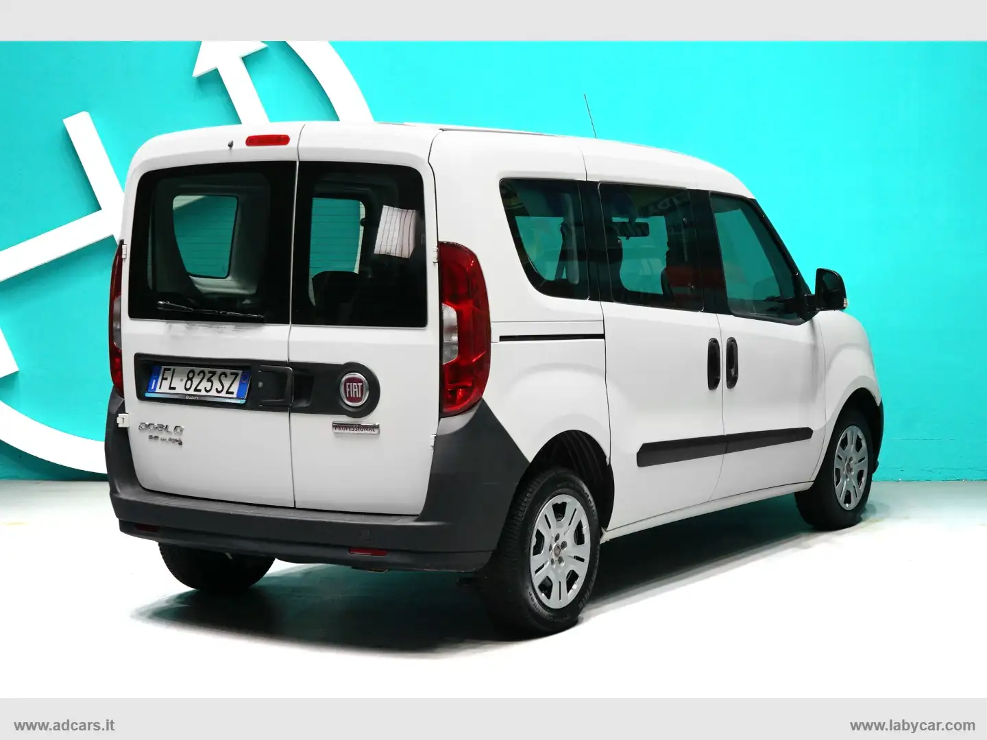 Fiat Doblo 1.3 MJT PC Combi N1 5 POSTI, AUTOCARRO, 1 PROPR, S Bílá - 2
