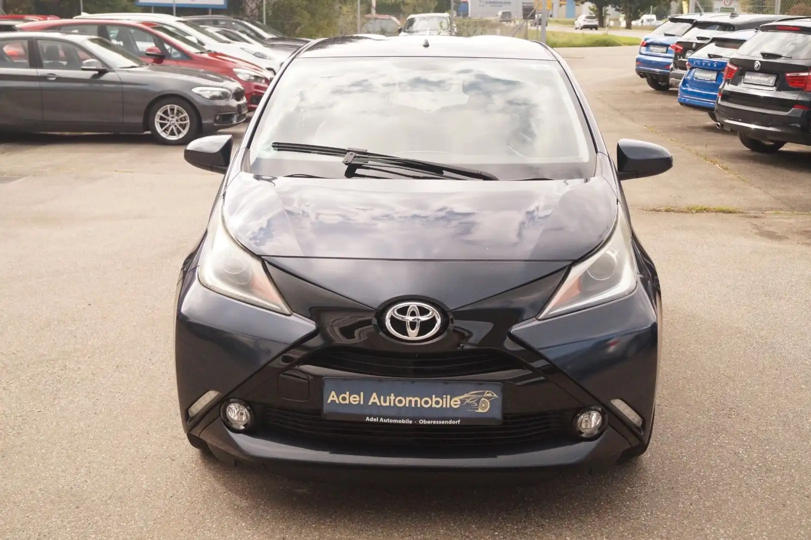 Toyota Aygo AYGO x-play touch Blau - 2