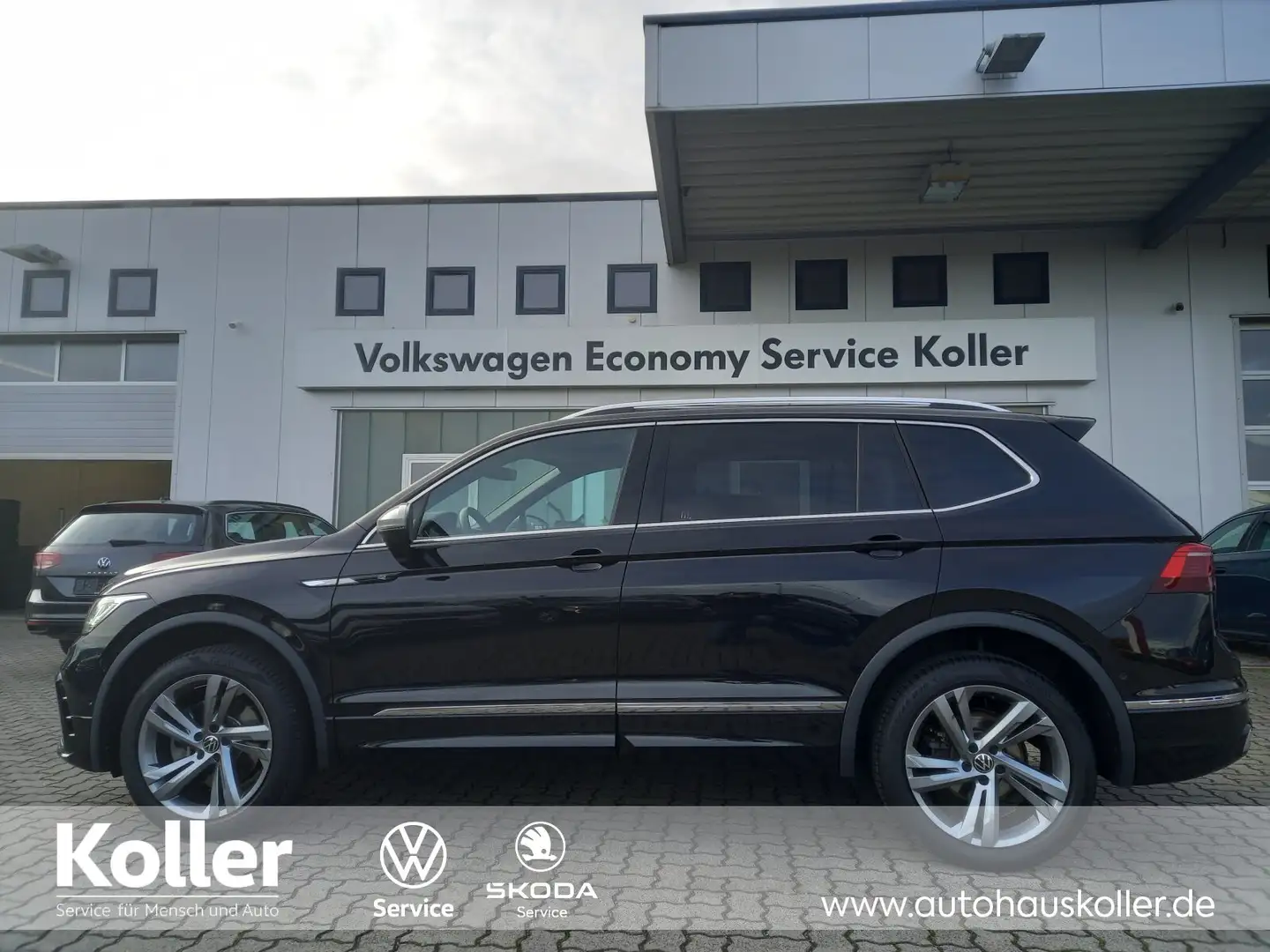 Volkswagen Tiguan Allspace Tiguan Allspace 2.0 TDI DSG R-Line AHK Pano STHZ Schwarz - 2