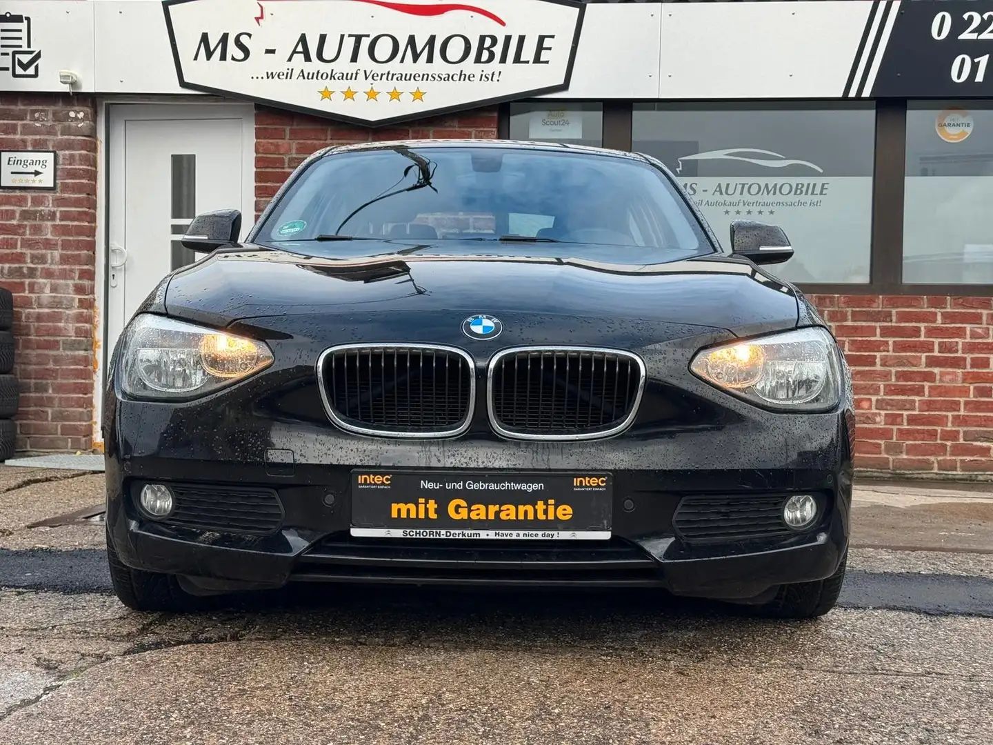 BMW 116 i*1HAND*GARANTIE*TÜV NEU*AUTOMATIK*5TRG* Schwarz - 2