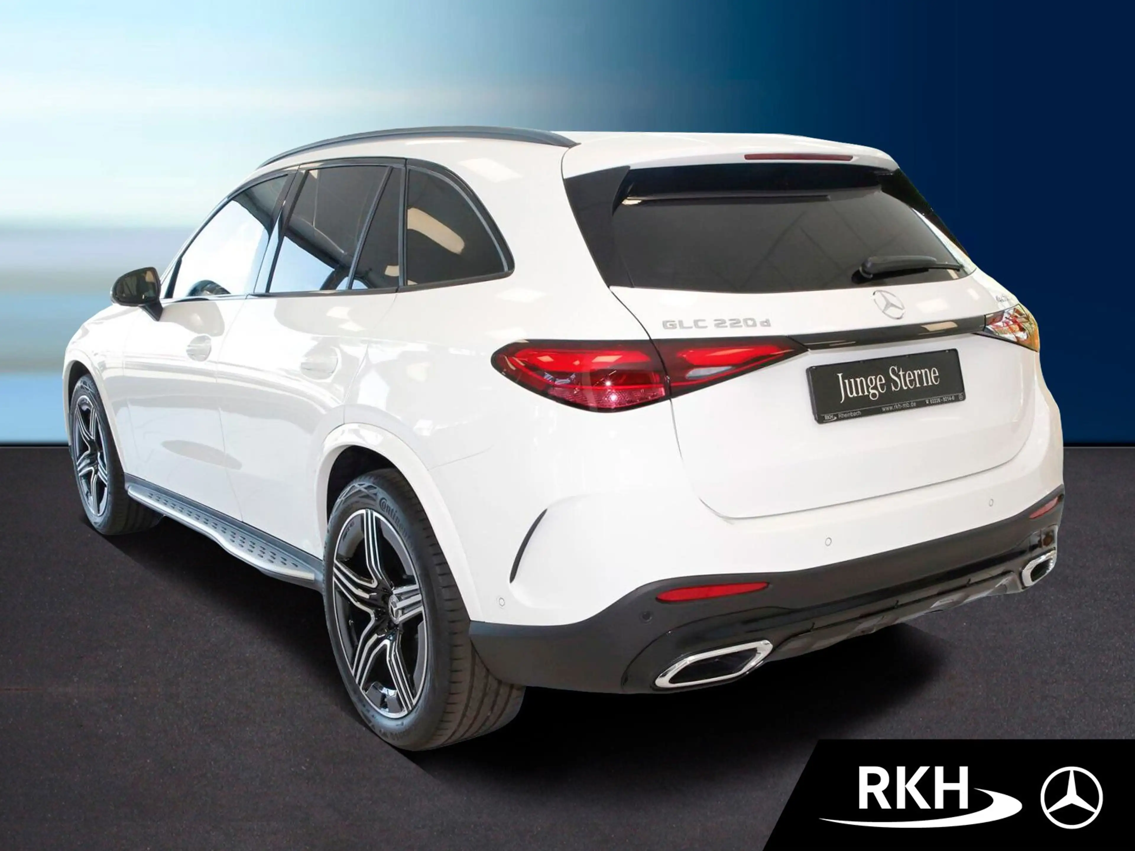 Mercedes-Benz GLC 220 GLC 220 d 4M AMG Night/Pano/Distr/360°/AHK — photo 4