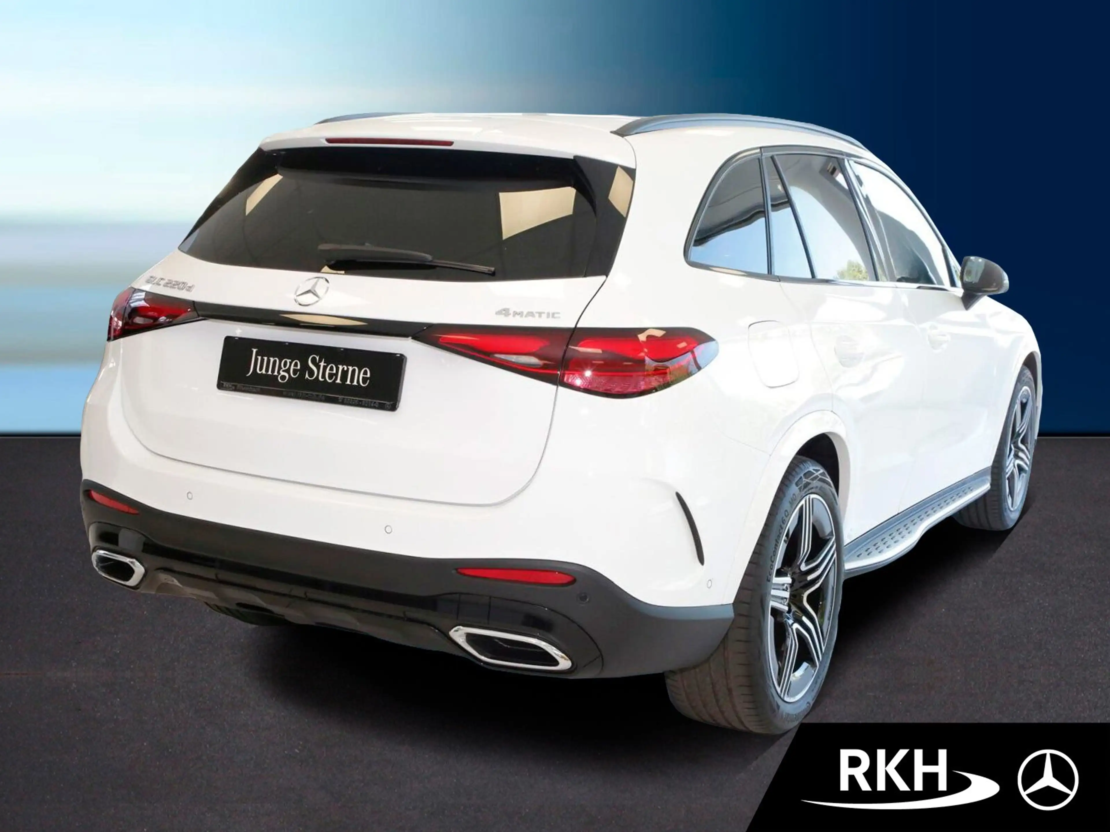 Mercedes-Benz GLC 220 GLC 220 d 4M AMG Night/Pano/Distr/360°/AHK — photo 3