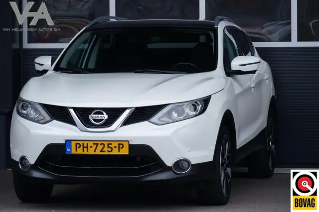 Nissan Qashqai 1.2 Tekna, NL, 1 eig. 360 cam. pano, leder, keyles