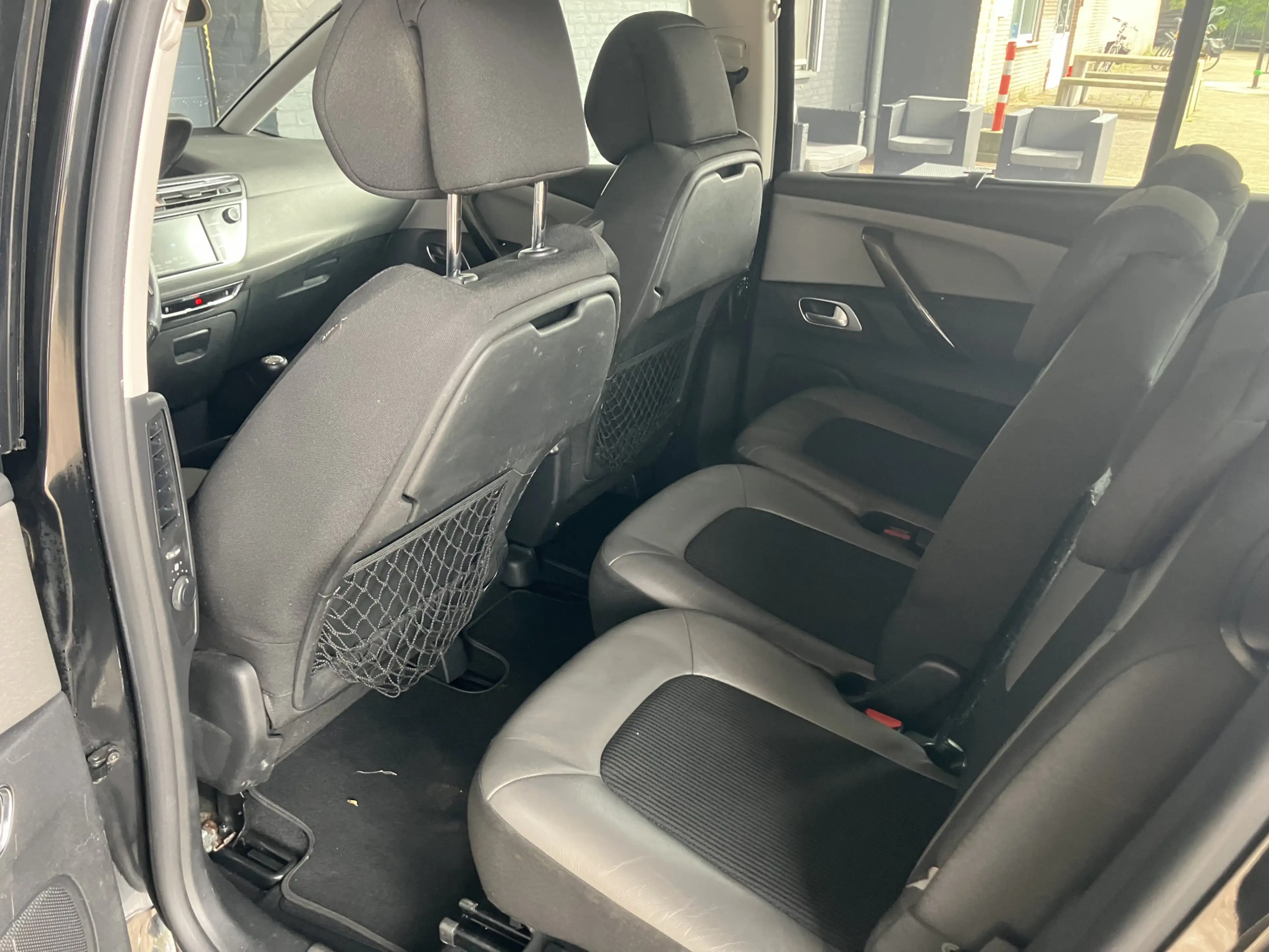 Citroen Grand C4 Picasso 1.6 BlueHDi Shine — photo 7