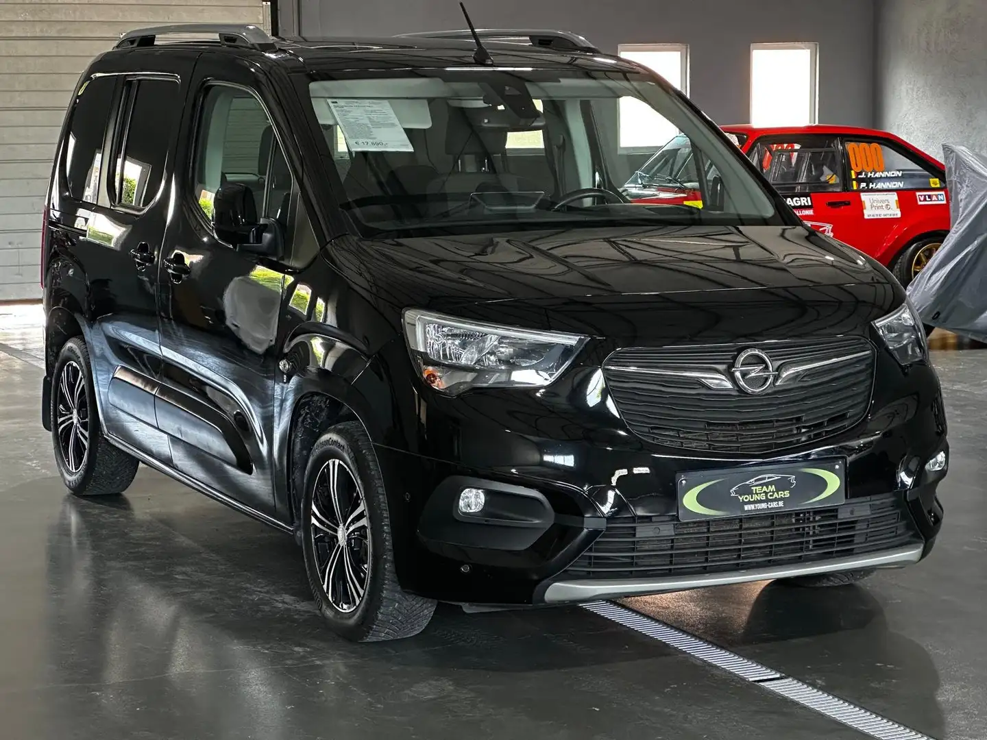 Opel Combo Life 1.2 T L1H1 Comfort S/S (EU6.3) Noir - 1