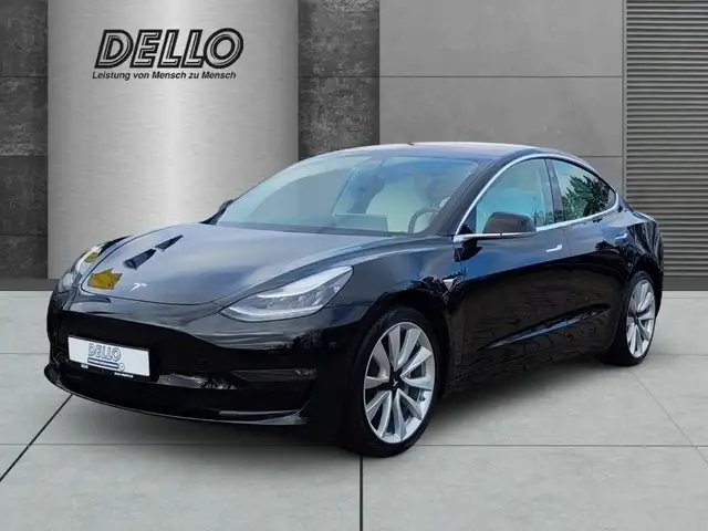 Tesla Model 3 Long Range Dual AWD Soundsystem ACC El. Heckklappe