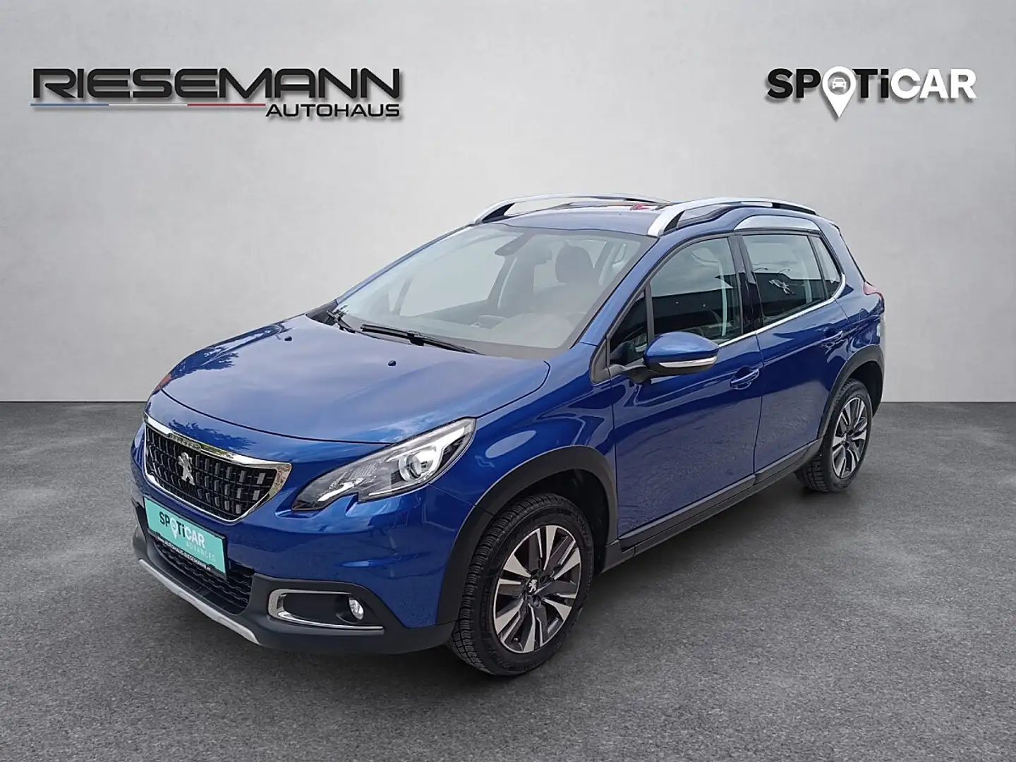 Peugeot 2008 PureTech 110 S&S Allure 6-Gang-Manuell Blau - 1