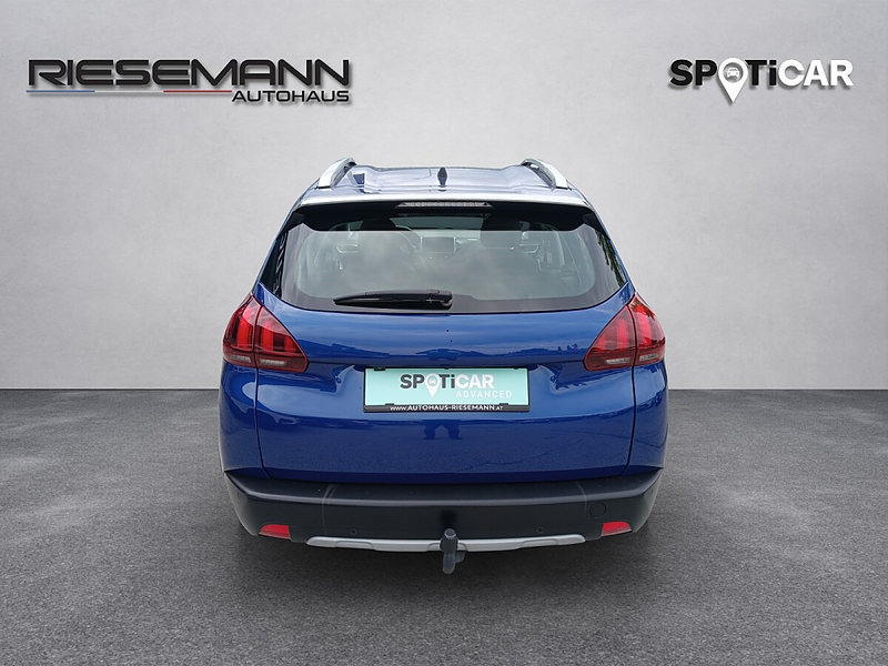Peugeot 2008 PureTech 110 S&S Allure 6-Gang-Manuell — photo 5