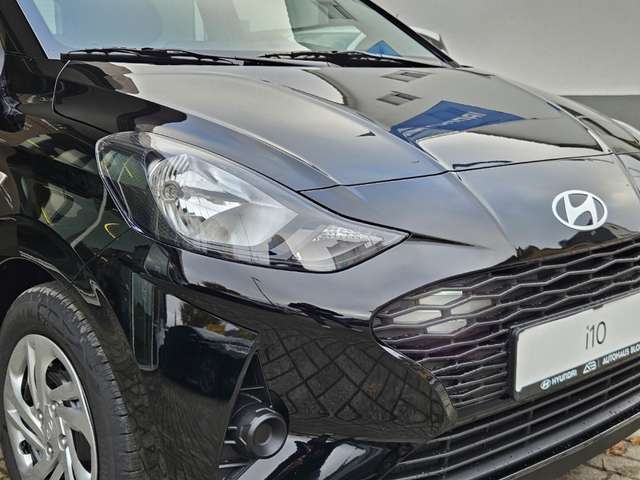 Hyundai i10 1.0 M/T Select, Navi, Kamera, PDC, CarPlay, DAB, B