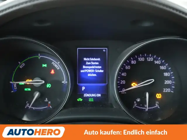 Toyota C-HR view 20