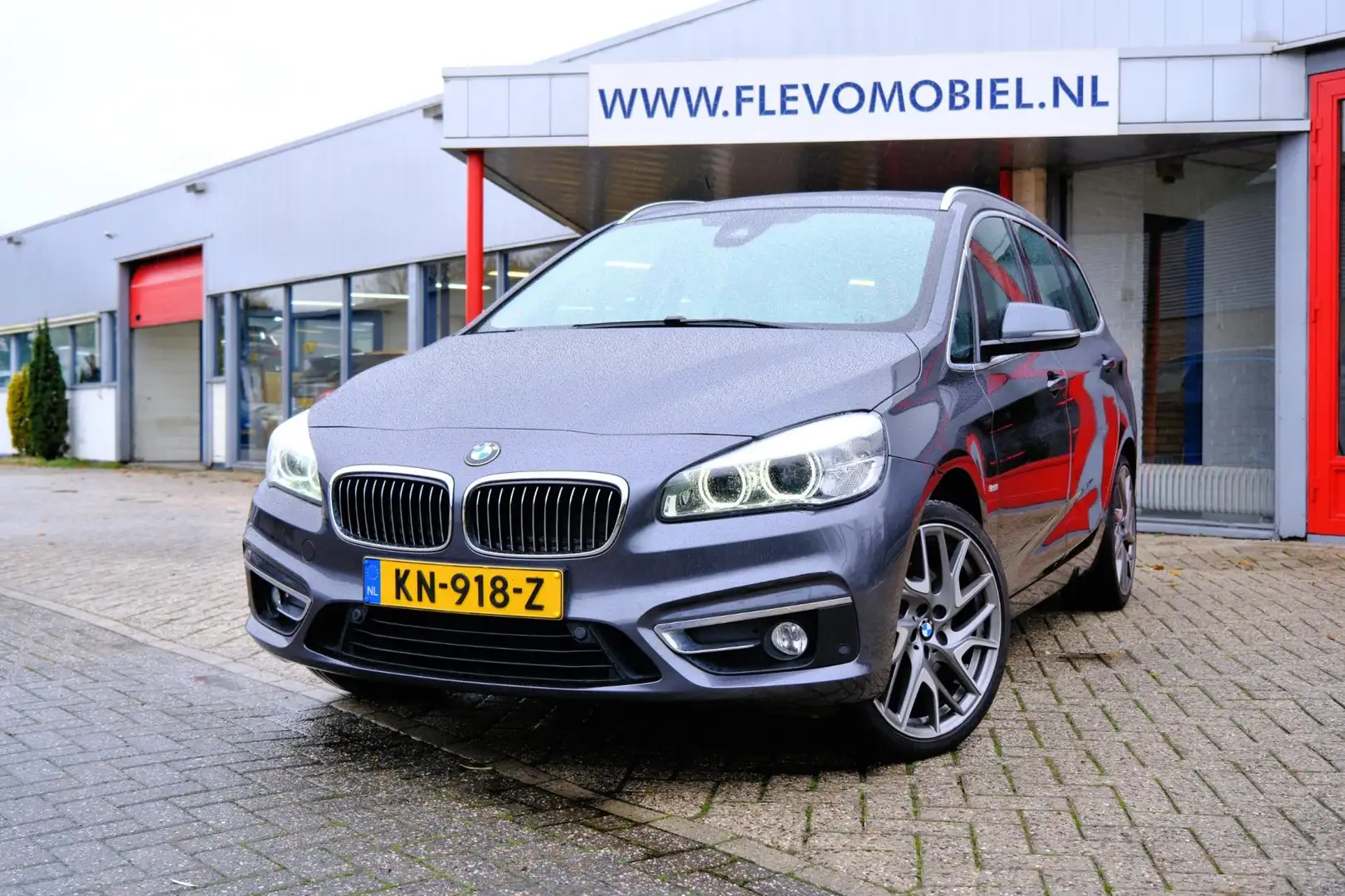 BMW 220 2-serie Gran Tourer 220i 192pk Centennial High Exe Grijs - 1