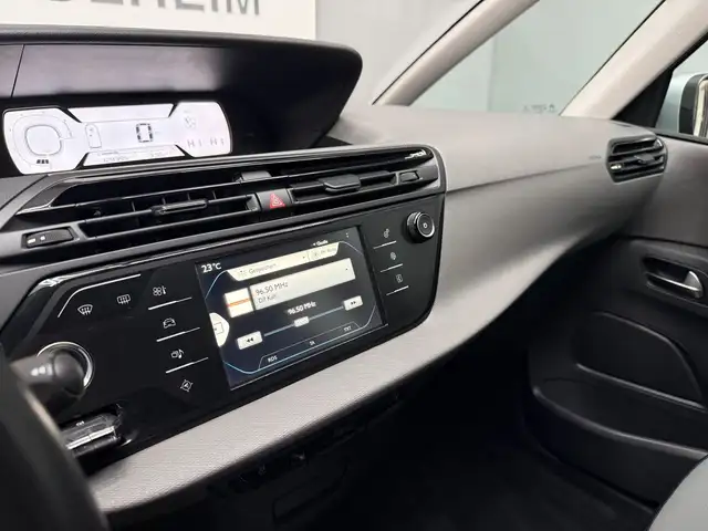 Citroen Grand C4 Picasso view 13