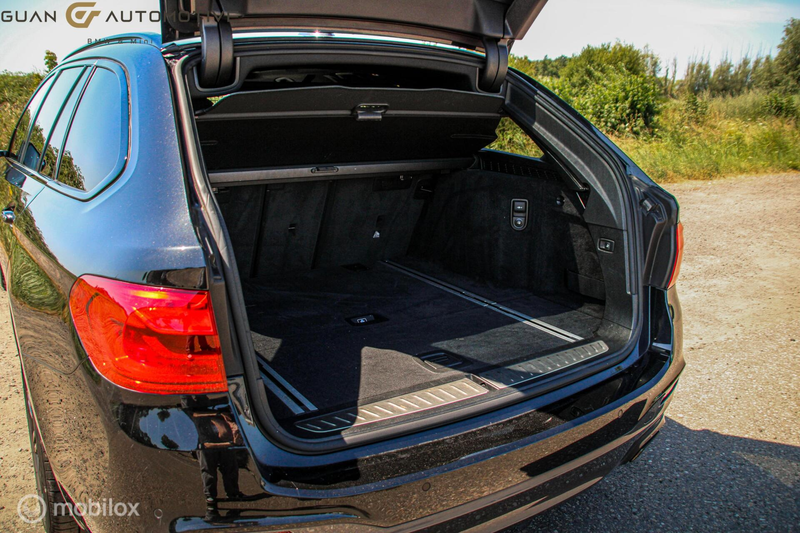 BMW 540 5-serie Touring 540i xDrive High Executive | BOM V — photo 24