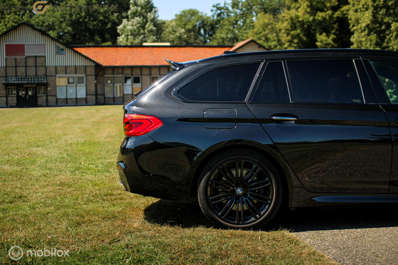 BMW 540 5-serie Touring 540i xDrive High Executive | BOM V — photo 36