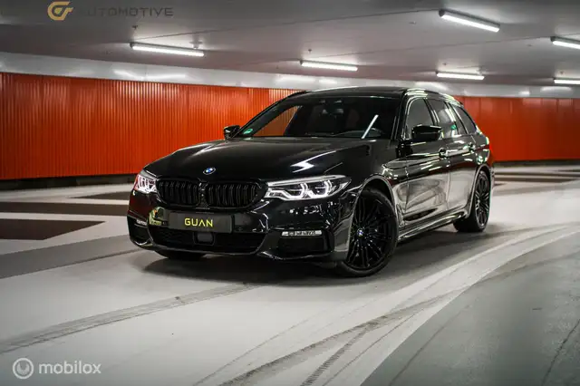 BMW 540 5-serie Touring 540i xDrive High Executive | BOM V