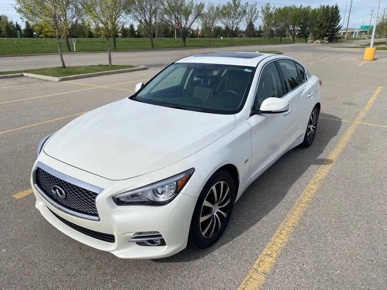 2016 Infiniti Q50