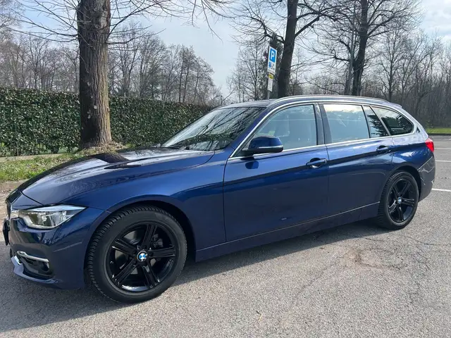 BMW 320 320d xDrive Luxury