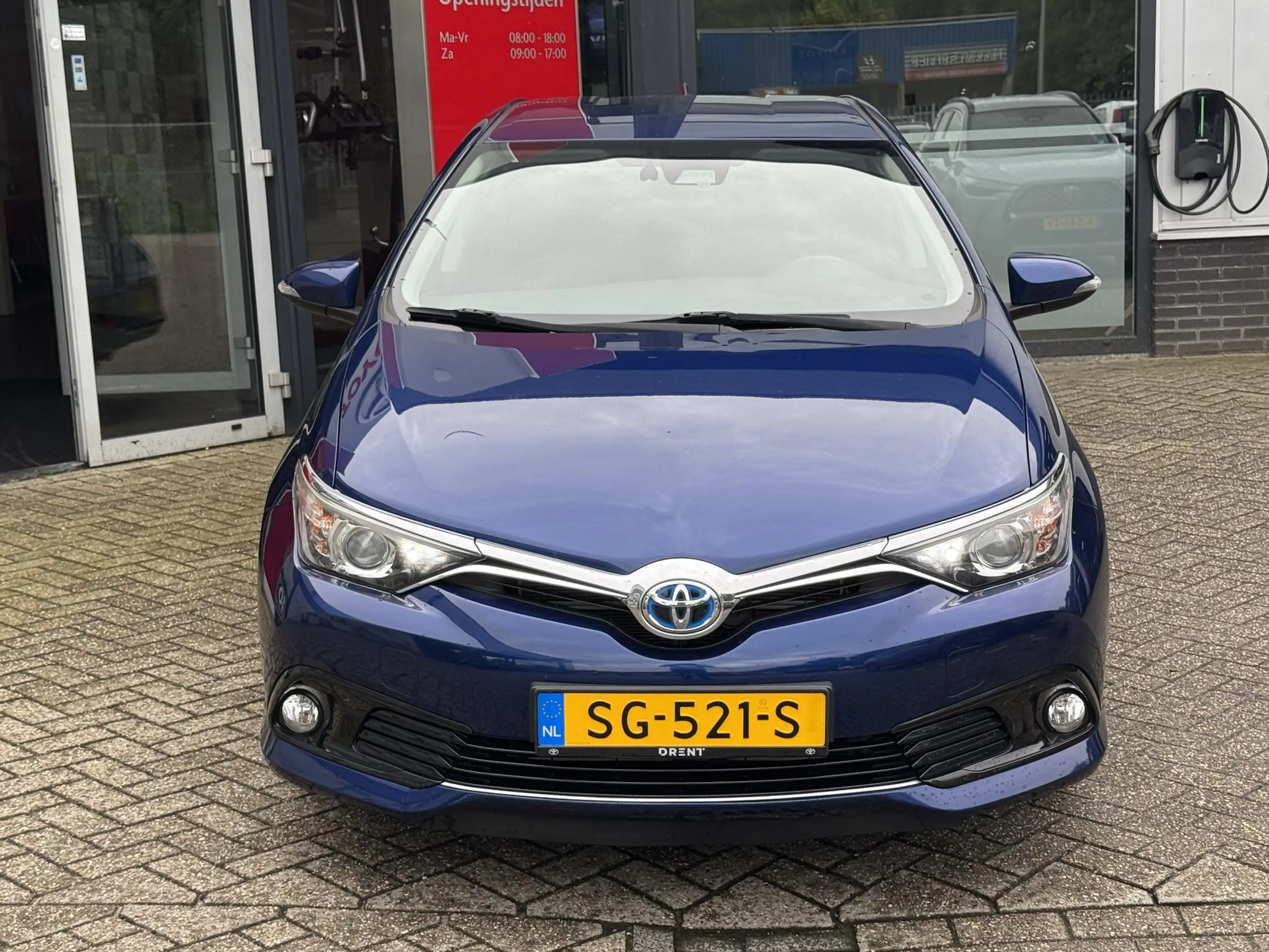 Toyota Auris 1.8 Hybrid Dynamic LUXE STOELEN CRUISECONTROL CLIM — photo 3