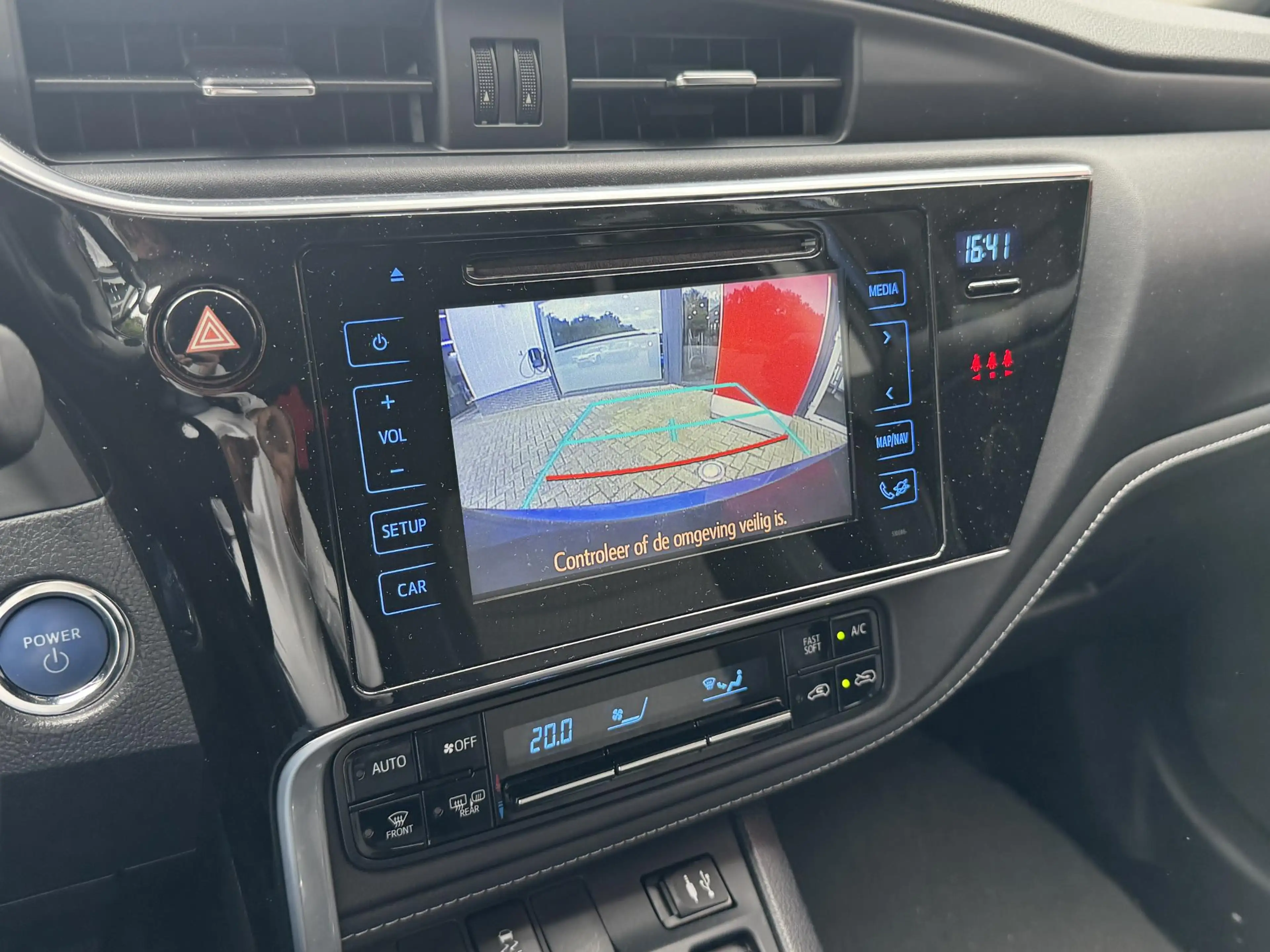 Toyota Auris 1.8 Hybrid Dynamic LUXE STOELEN CRUISECONTROL CLIM — photo 11