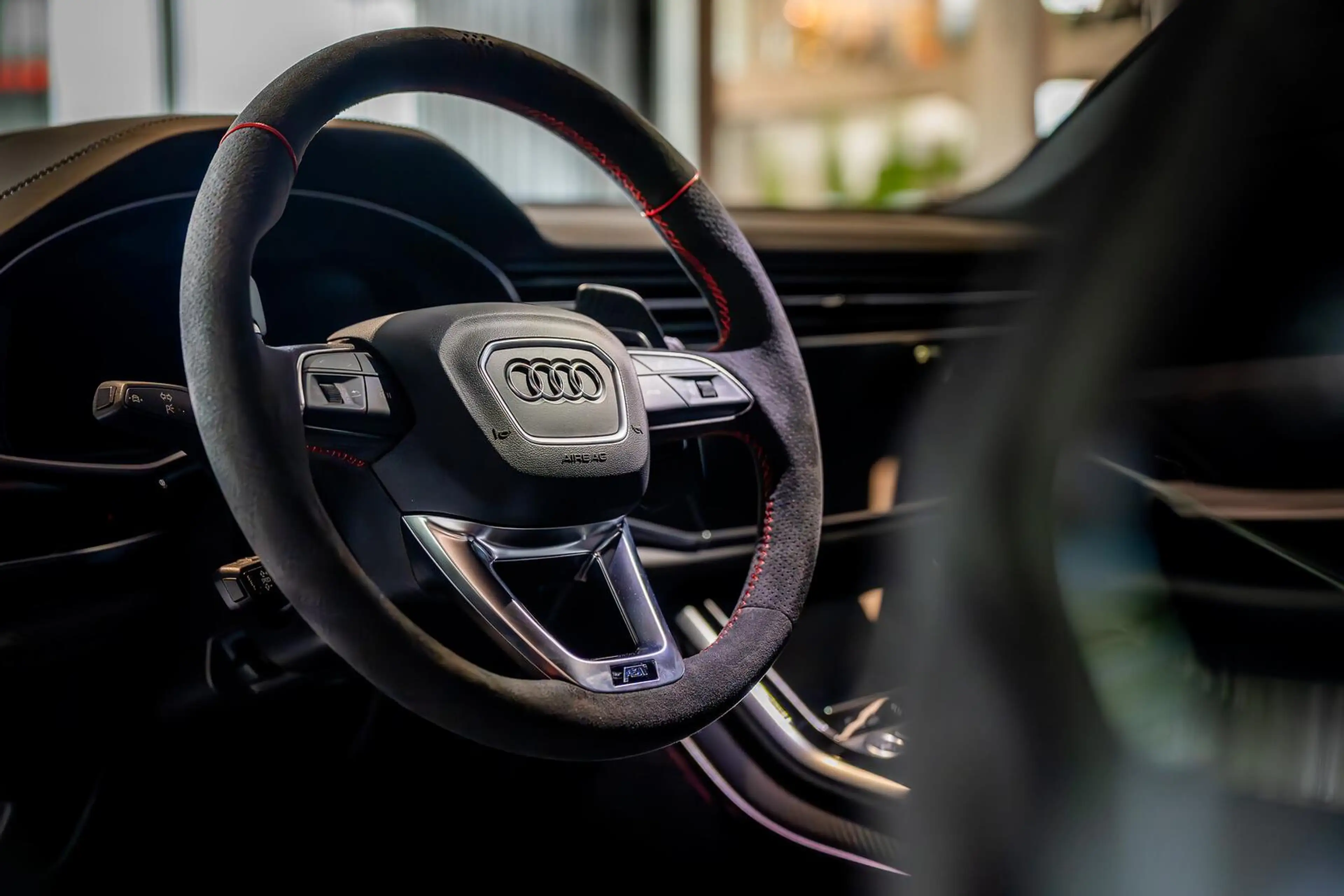 Audi RS Q8 ABT RSQ8 LE - Mythosschwarz Metallic - 760 PS — photo 9