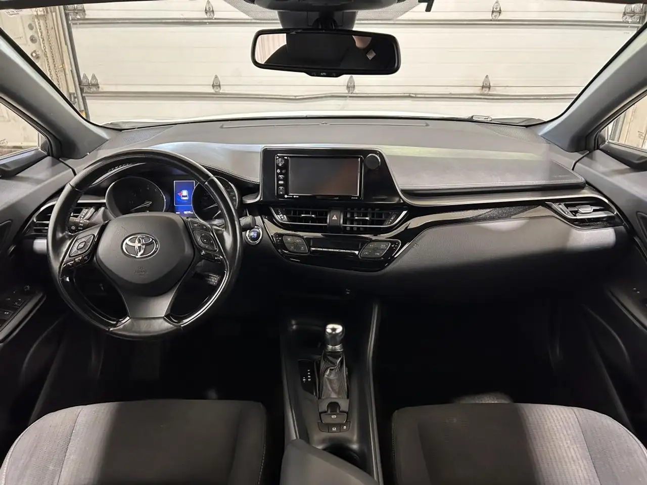 Toyota C-HR fotografie Toyota C-HR