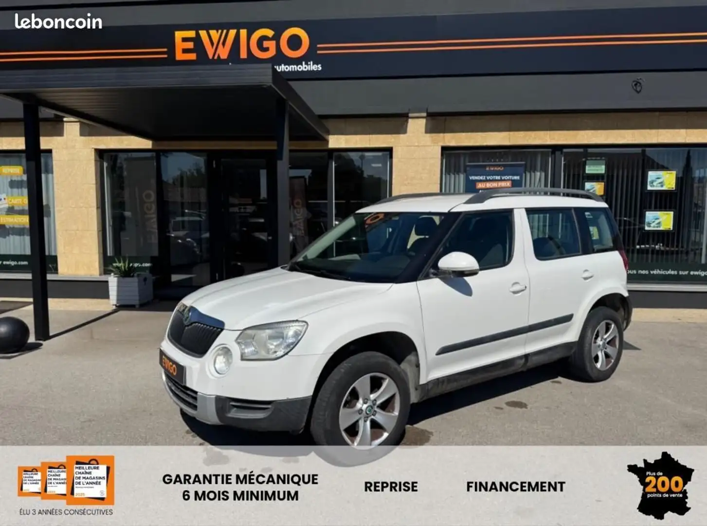 Skoda Yeti 1.2 TSI 105CH ACTIVE 4X2 DSG7 BVA 1ERE MAIN Blanc - 1