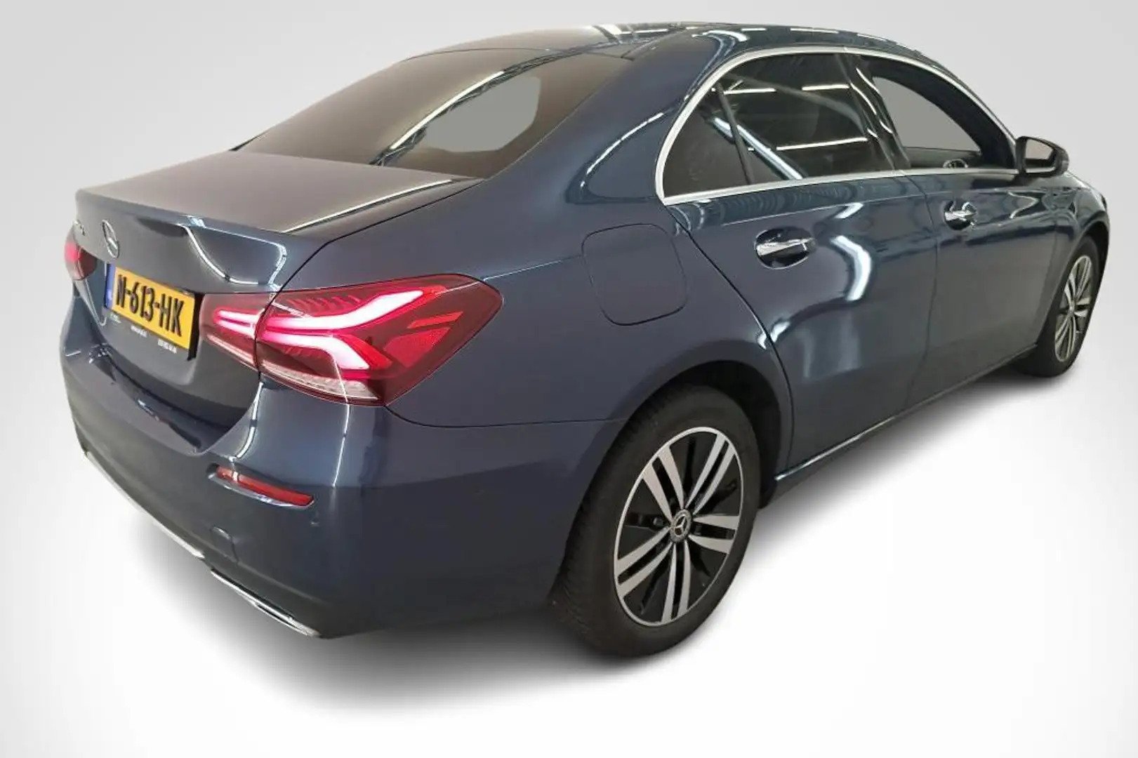 Mercedes-Benz A 250 A 250e Limousine Automaat Business Solution Luxury Bleu - 2