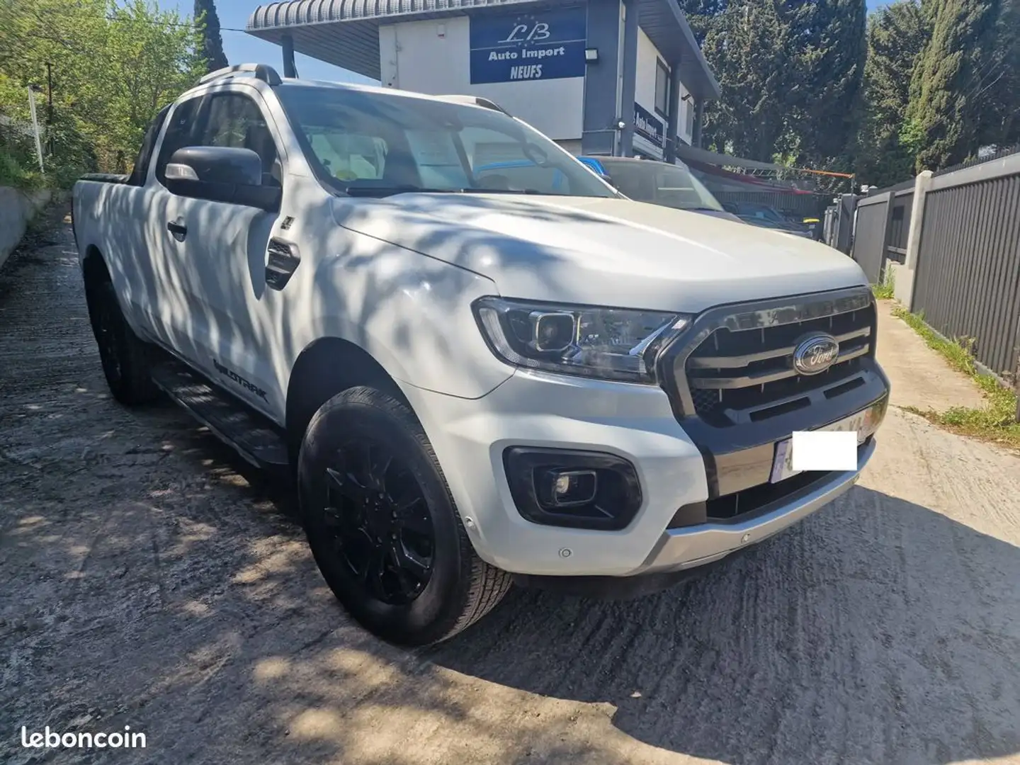 Ford Ranger 4X4 2.0 tdci 213 super cab wildtrak bva10 Blanc - 1