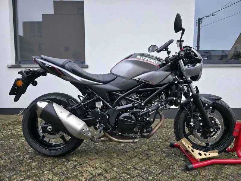 Suzuki SV 650