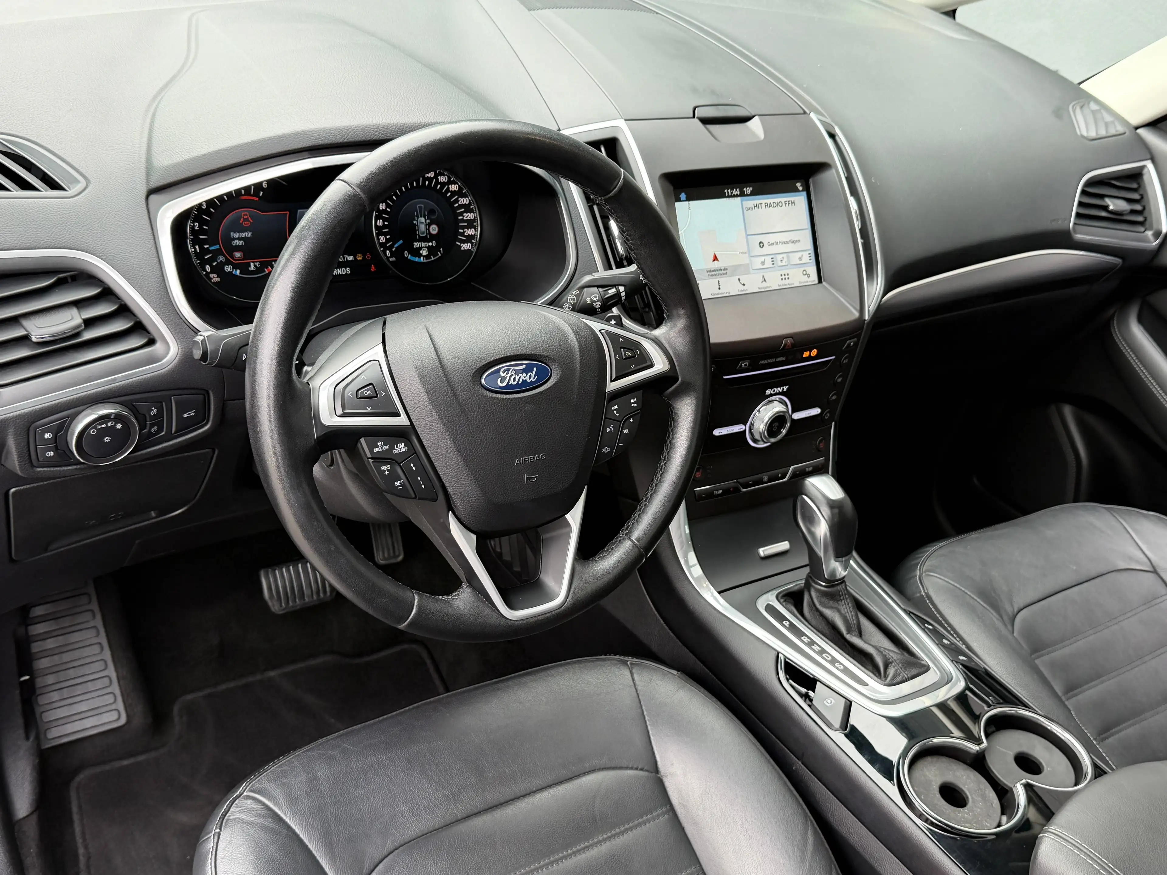 Ford Galaxy Titanium *7 Sitze* Panorama Standheizung Memory Sitze Leder TOP Zustand — photo 6