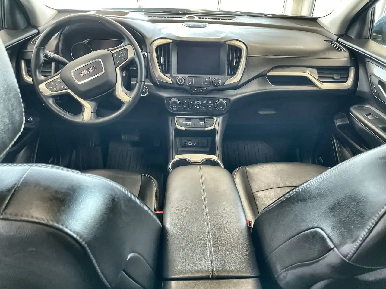 GMC Terrain снимка GMC Terrain