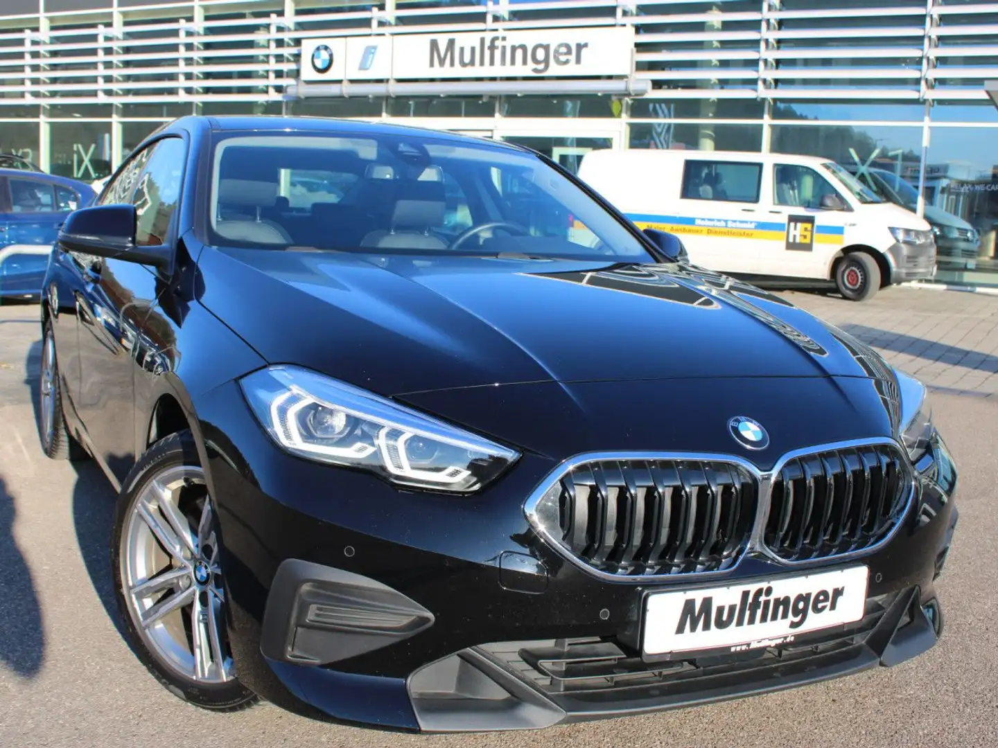 BMW 220 d xDrive GranC. Leder LiveProf.Kamera DAB AHK Schwarz - 2