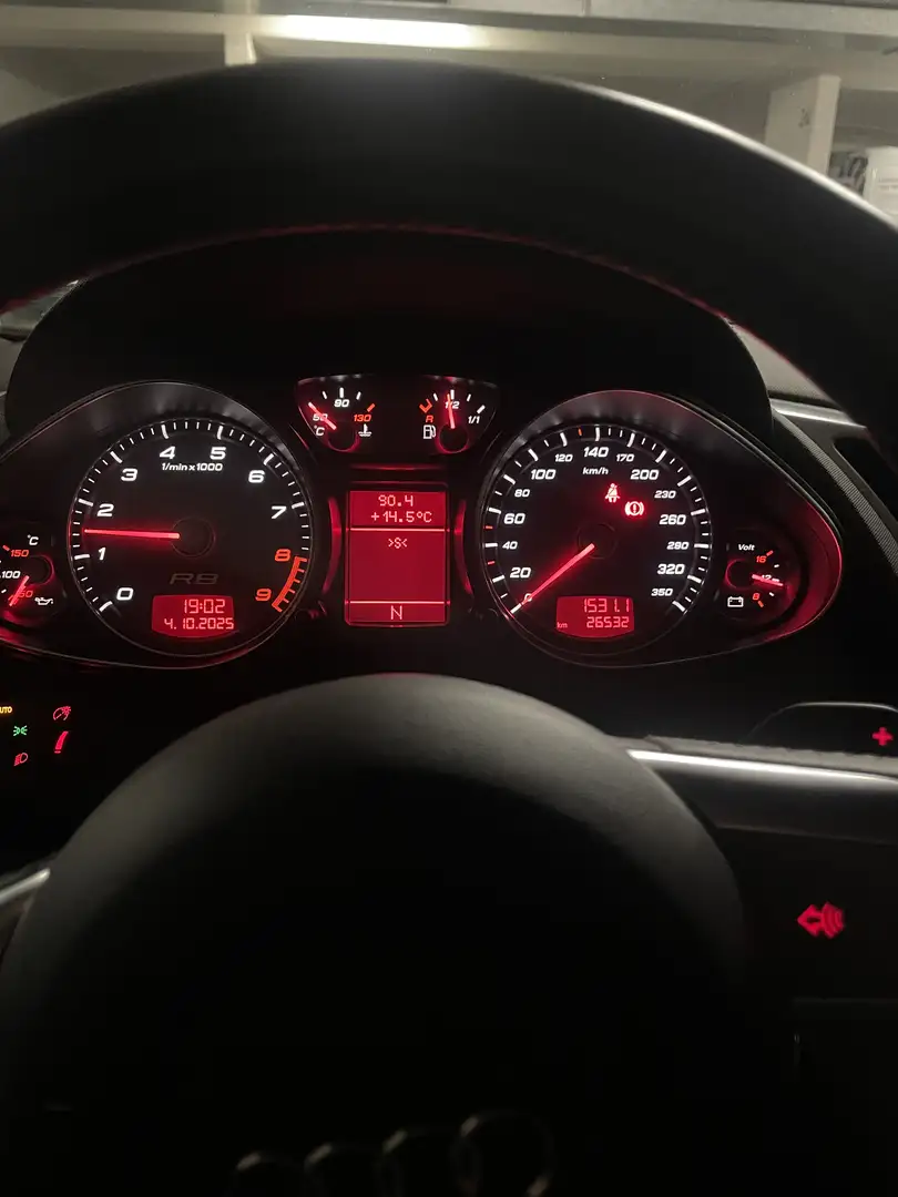 Audi R8 R8 4.2 FSI quattro R tronic Silber - 2