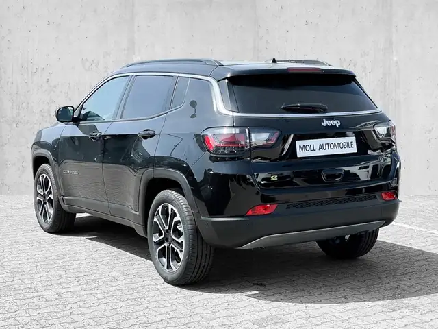 Jeep Compass view 2