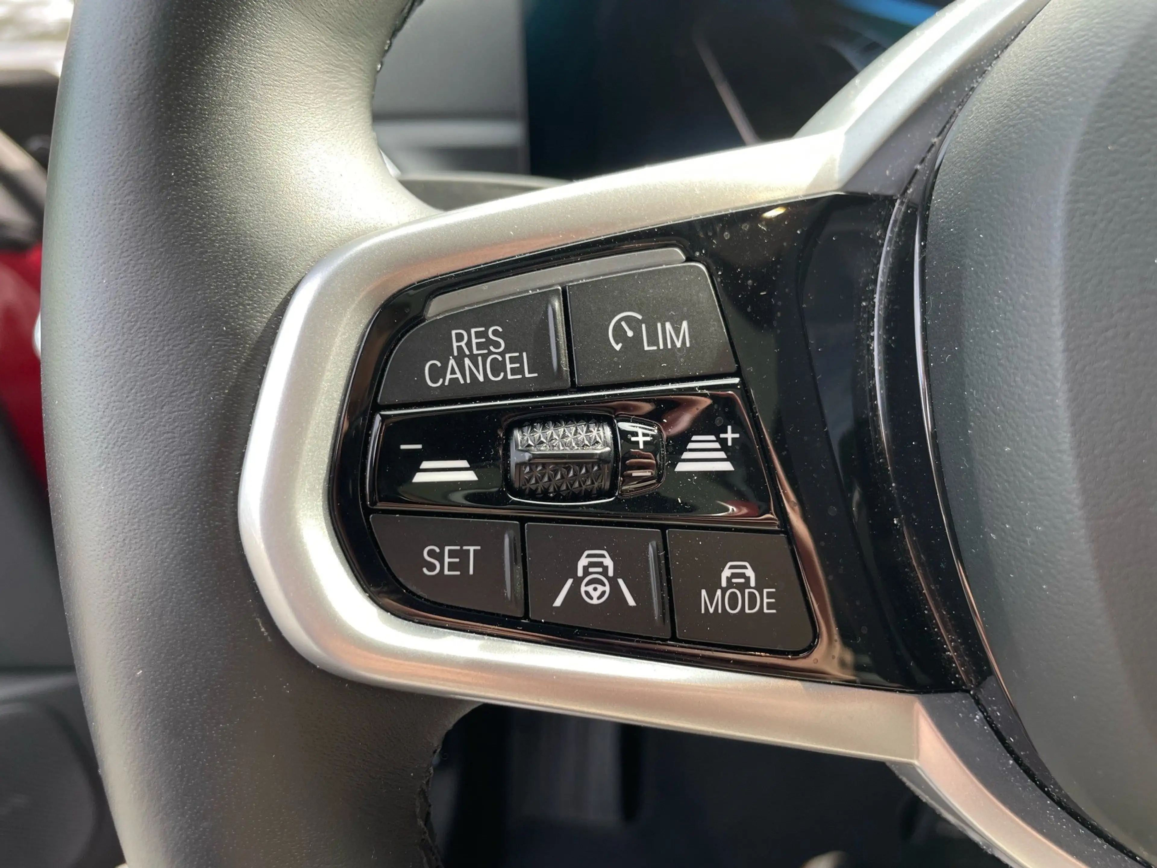BMW i4 eDrive40 GC M Sport Pro || 360 Glasdach ACC — photo 11