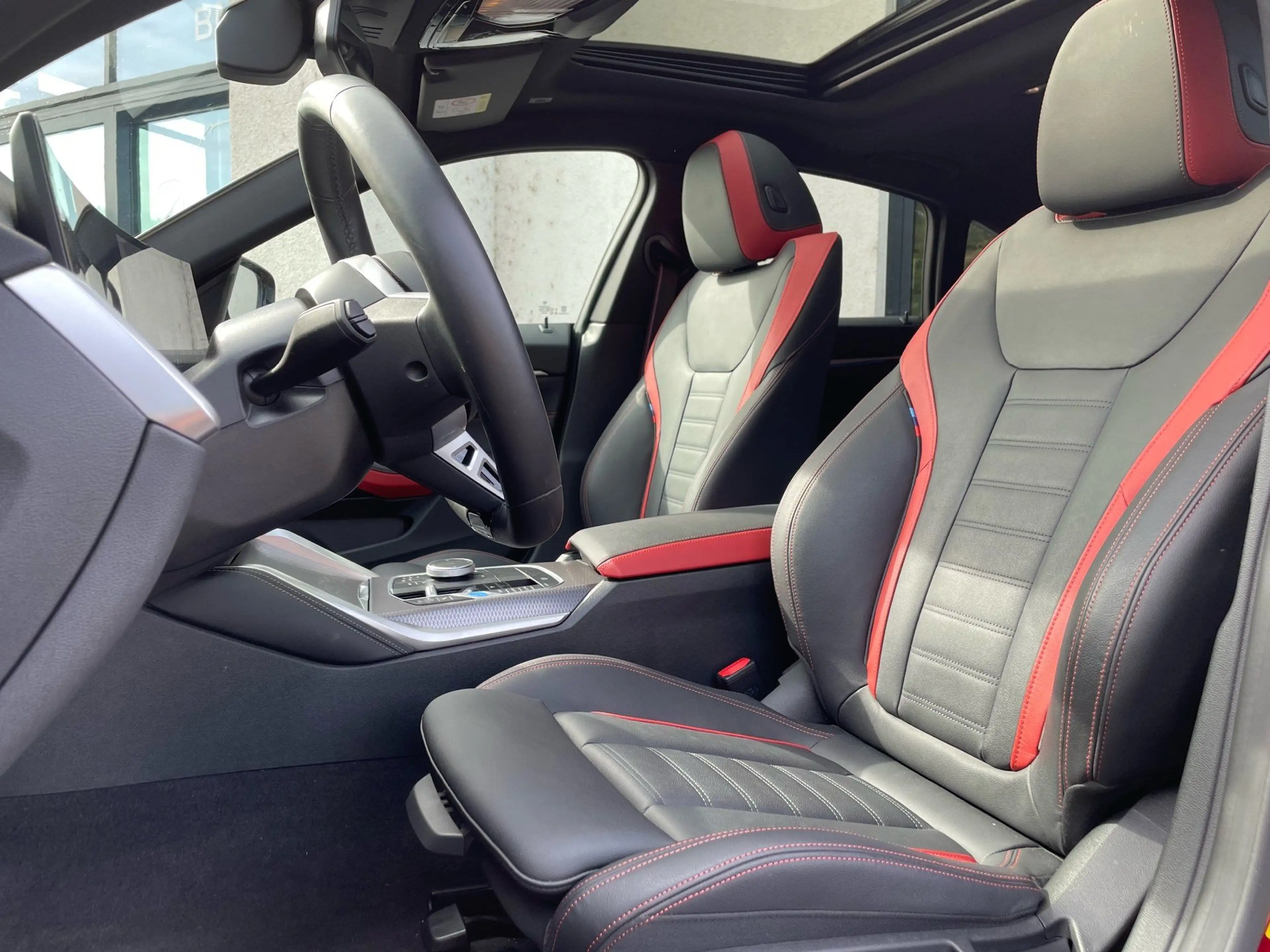 BMW i4 eDrive40 GC M Sport Pro || 360 Glasdach ACC — photo 8