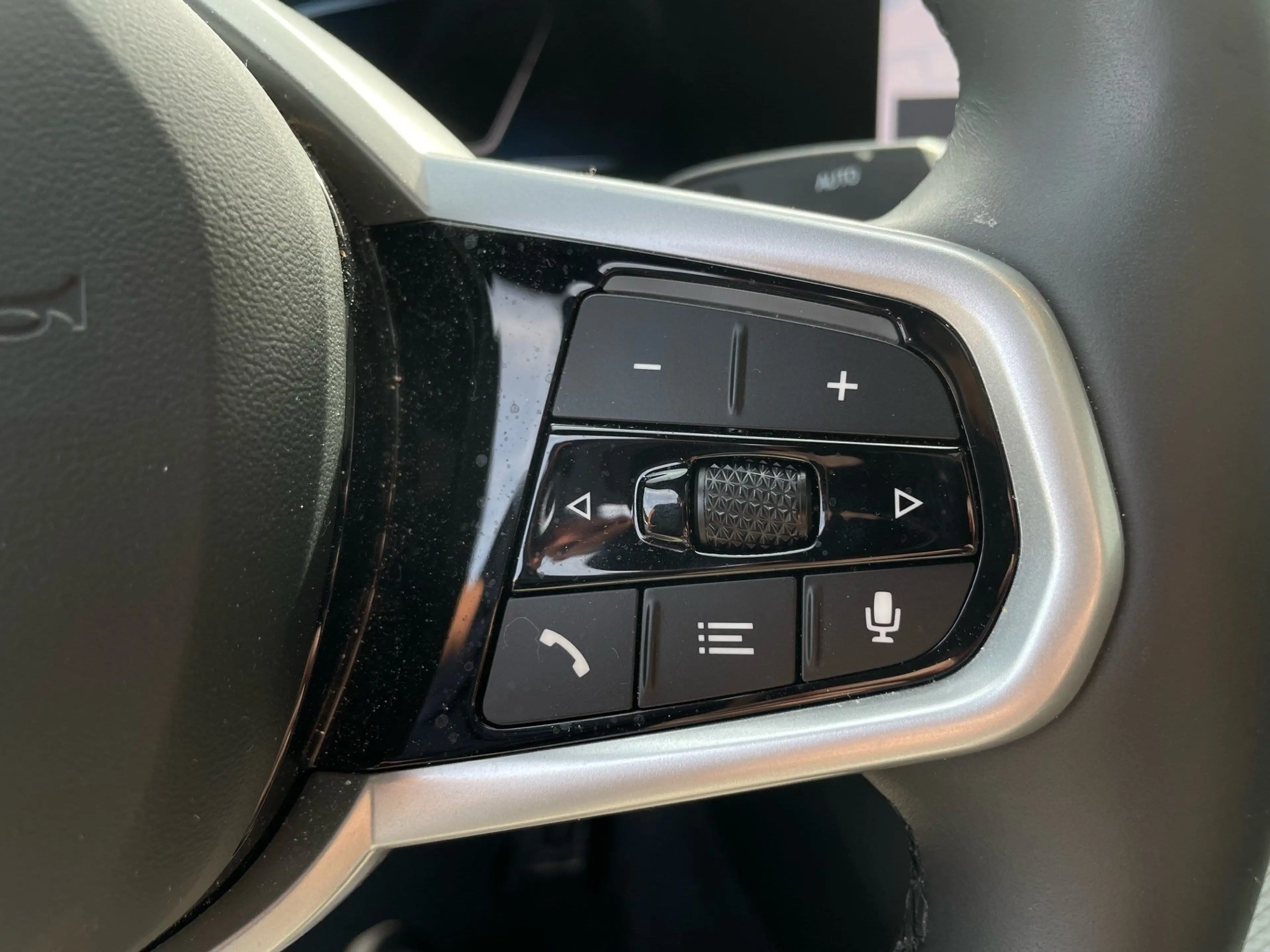 BMW i4 eDrive40 GC M Sport Pro || 360 Glasdach ACC — photo 12