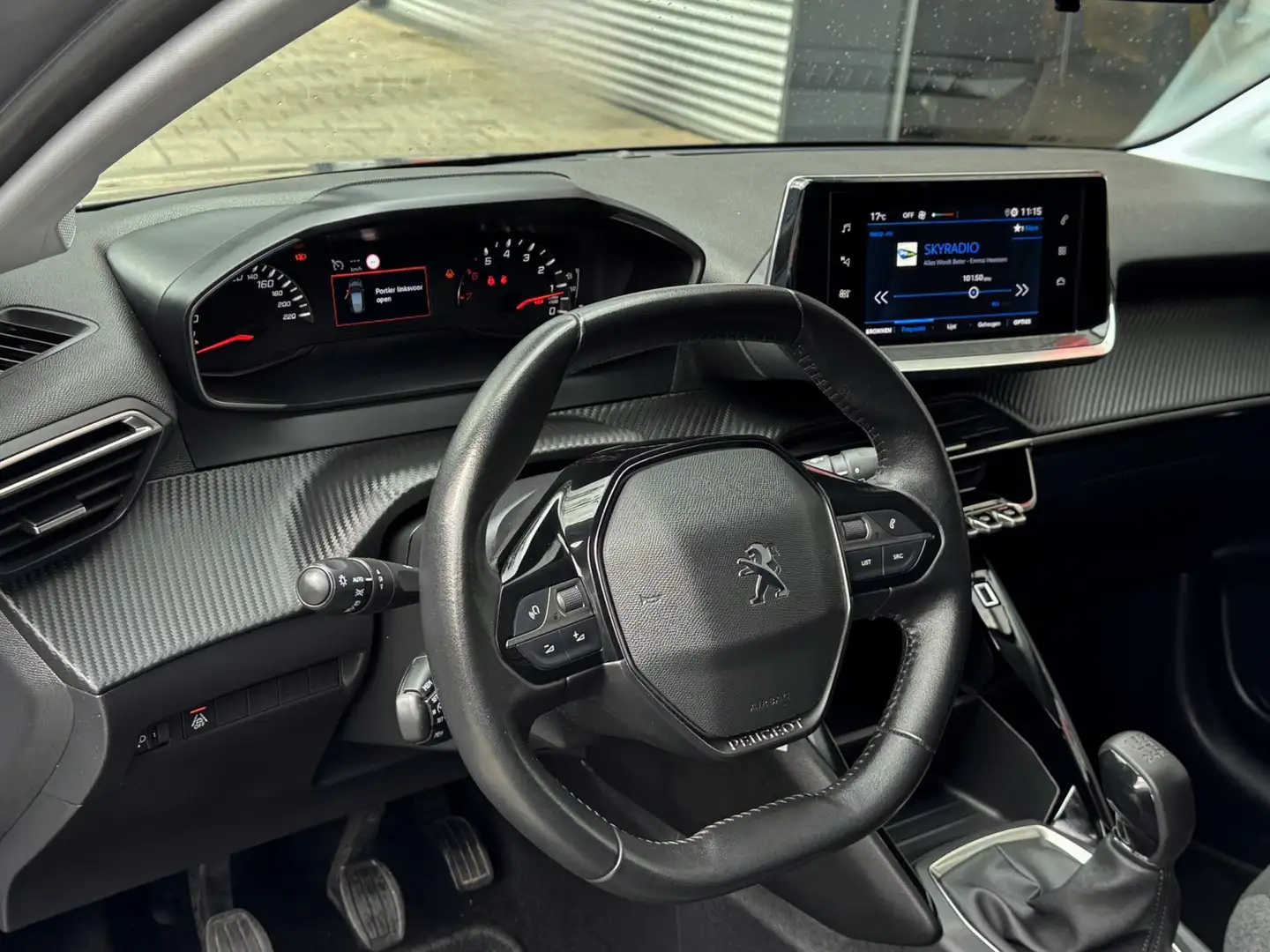 Peugeot 208 1.2 PureTech Active Pack - Apple CarPlay / Navigat Gris - 2