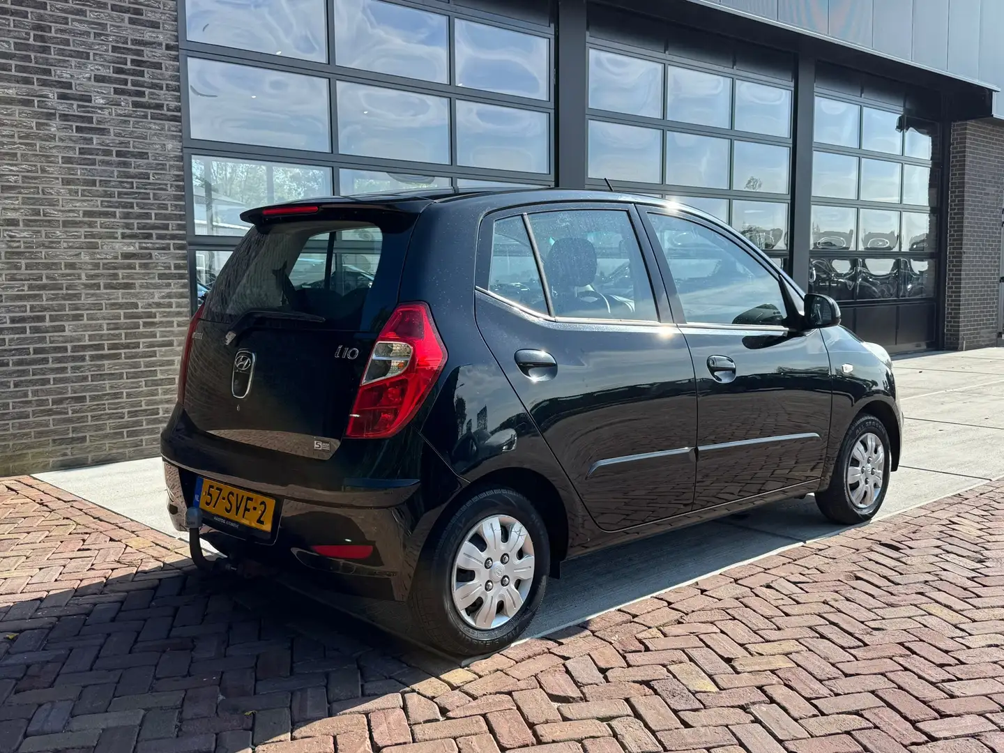Hyundai i10 1.1 i-Drive Cool | Trekhaak | Radio | Nero - 2