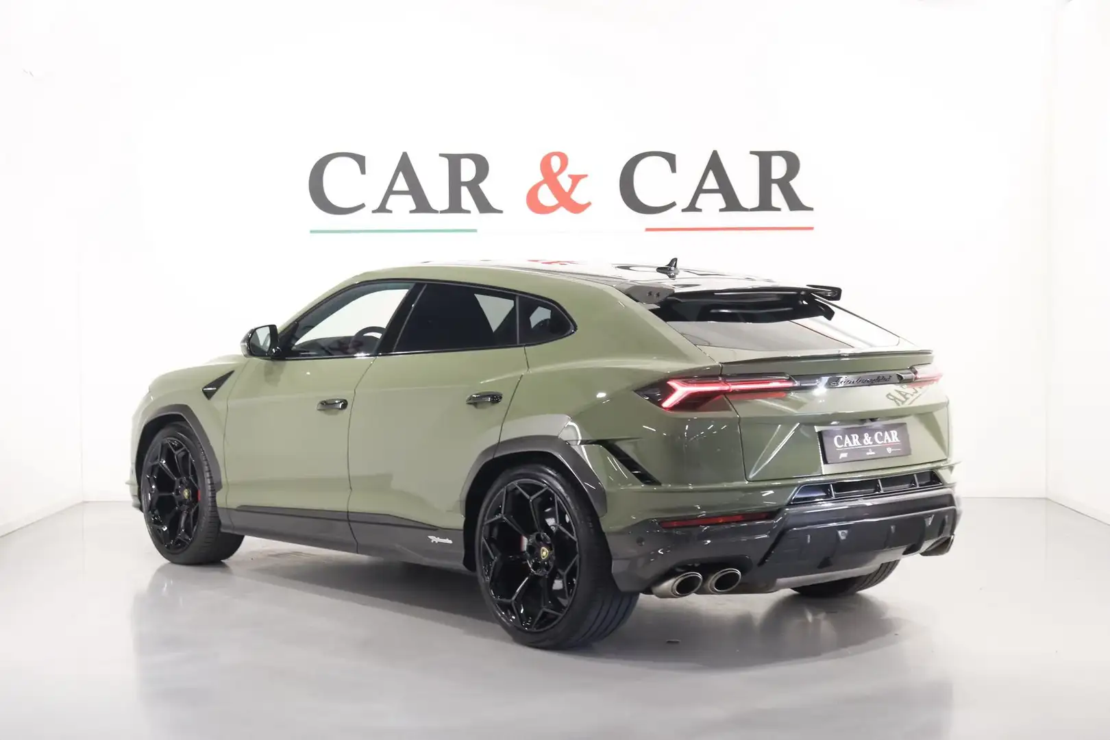 Lamborghini Urus 4.0 Performante Verde - 2