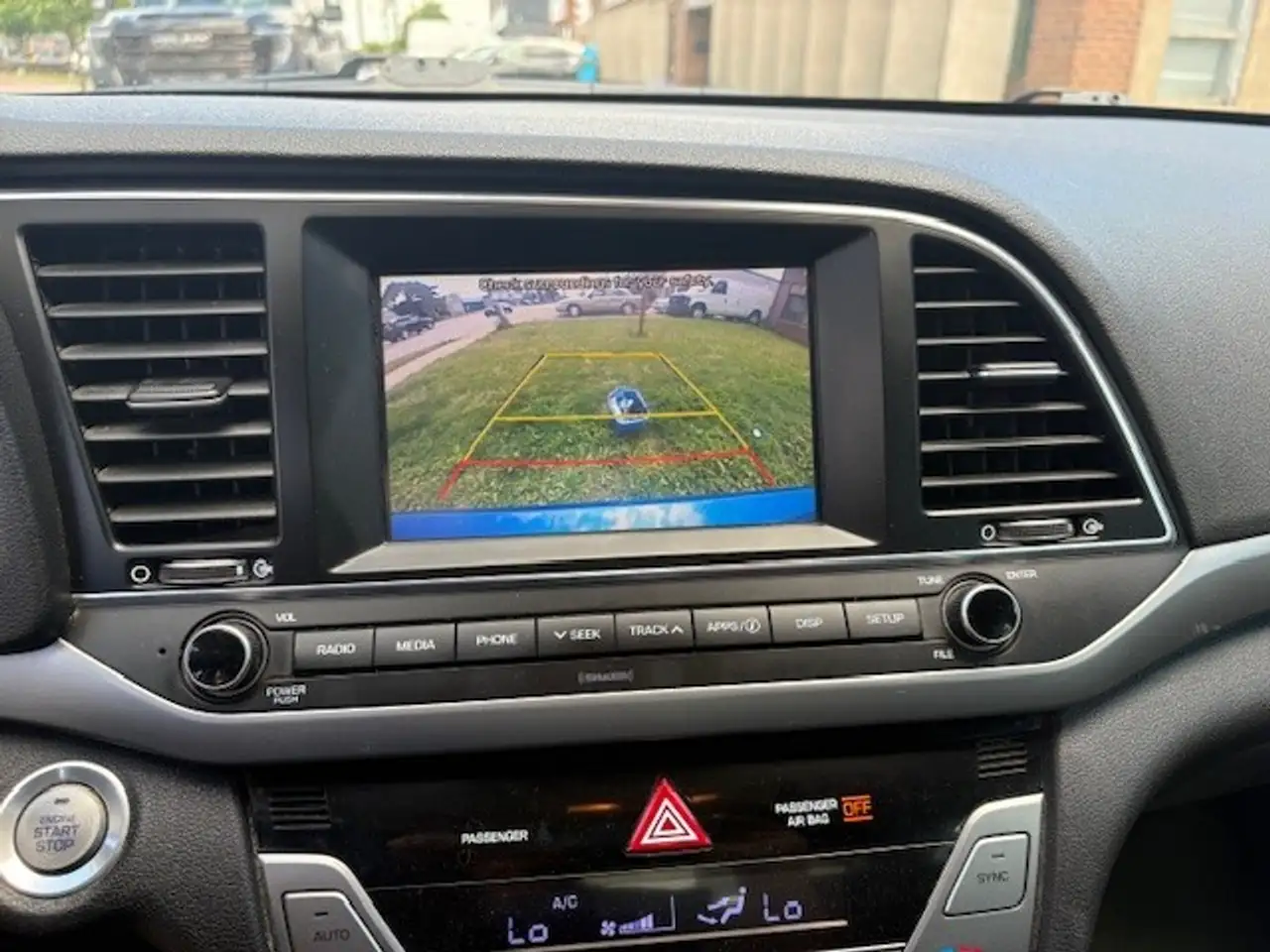Hyundai ELANTRA снимка Hyundai ELANTRA