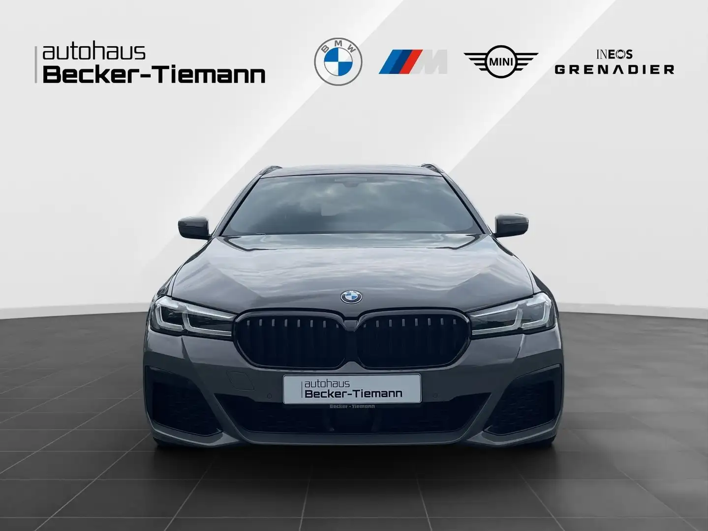 BMW 520 d xDrive Touring/ M Sport/ ACC/ ParkAss/ HK-Sound/ Gri - 2