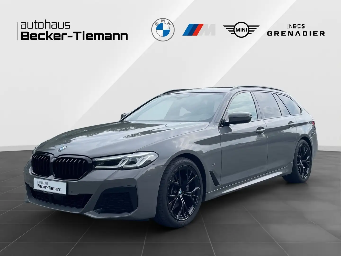 BMW 520 d xDrive Touring/ M Sport/ ACC/ ParkAss/ HK-Sound/ Gri - 1