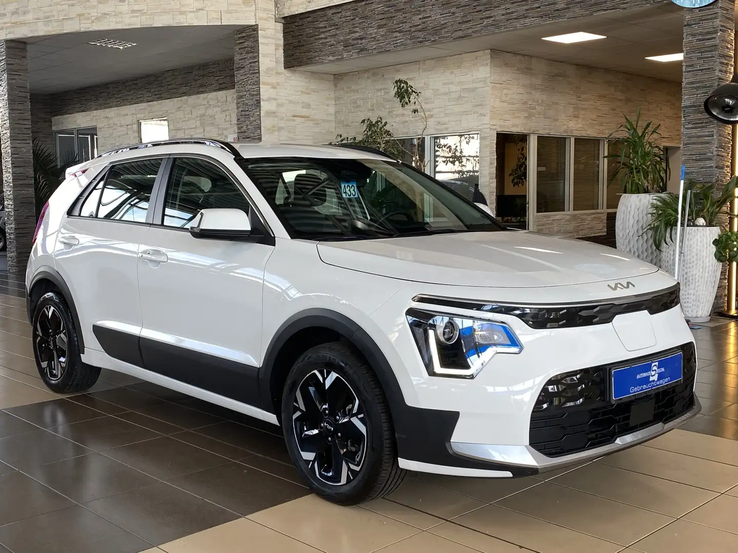 Kia Niro eNiro*Edition7*dig.Cockpit*RCam*SHZ*SOH100% Blanc - 1