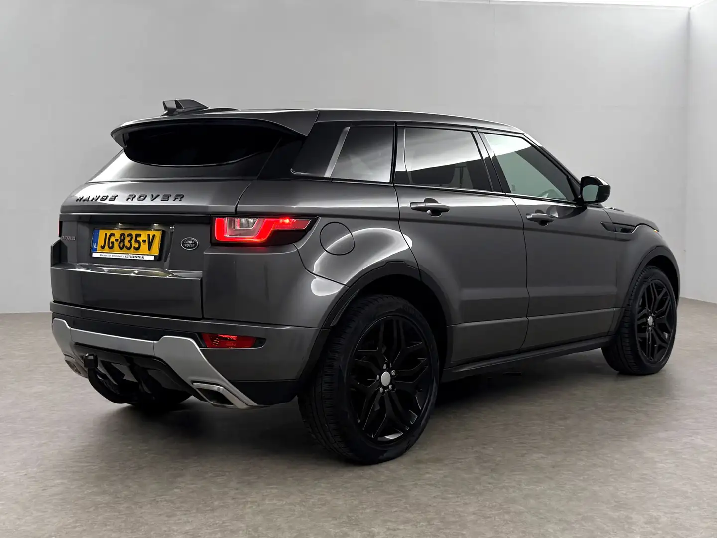 Land Rover Range Rover Evoque 2.0 TD4 HSE 150PK Pano LED Trekhaak Clima Cruise N Grijs - 2