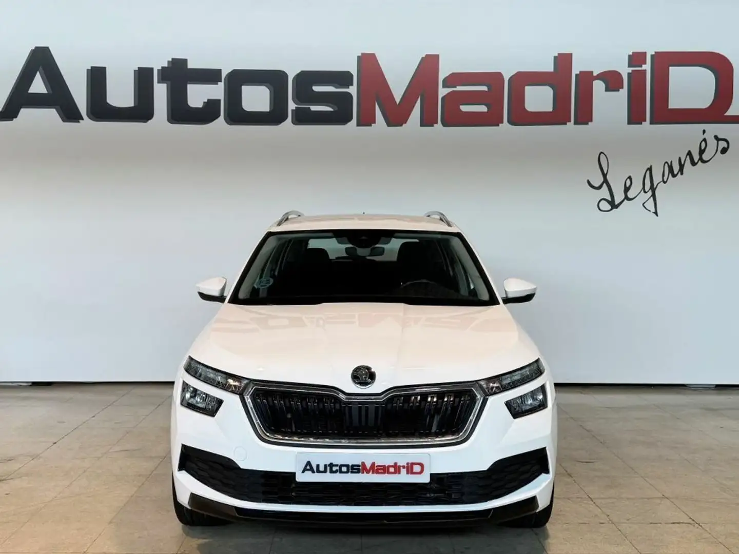 Skoda Kamiq 1.0 TSI 81kW (110CV) DSG Ambition Blanco - 2