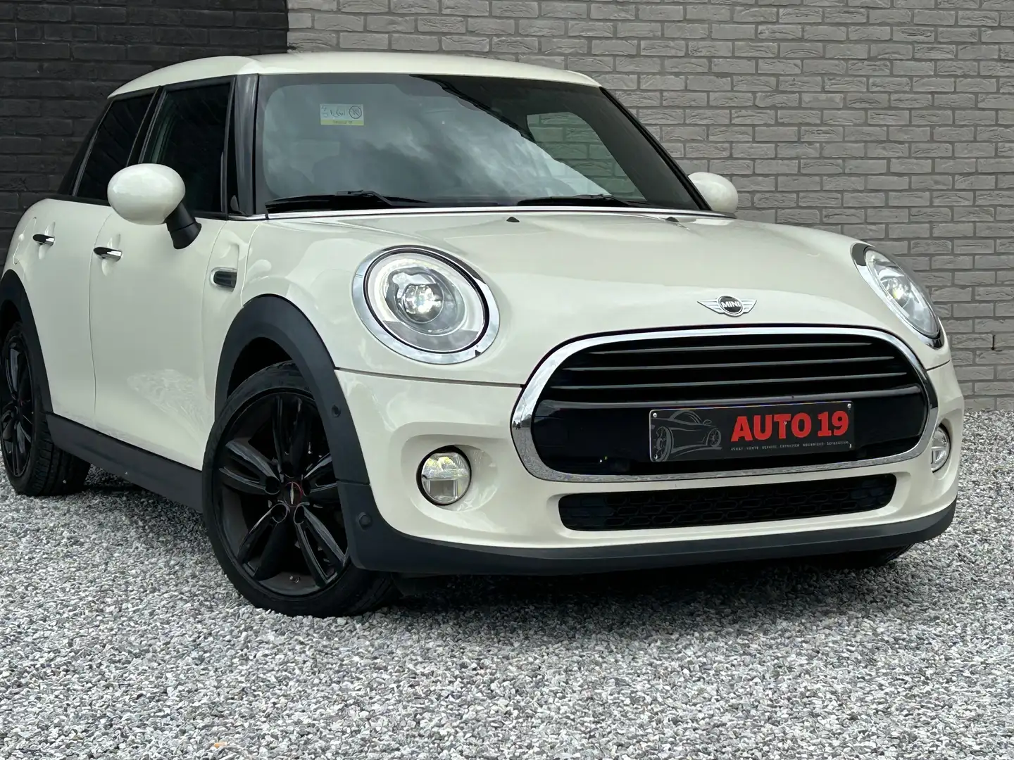 MINI Cooper 1.5A Beige - 1