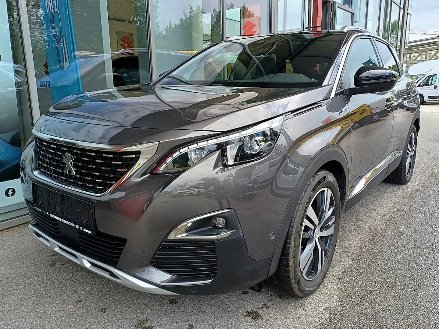 Peugeot 3008 Hybrid4 300 PHEV e-EAT8 GT-Line Aut. Grijs - 2